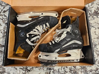 Mission Pure Lite Jr Ice Hockey Skates Size 5.5E