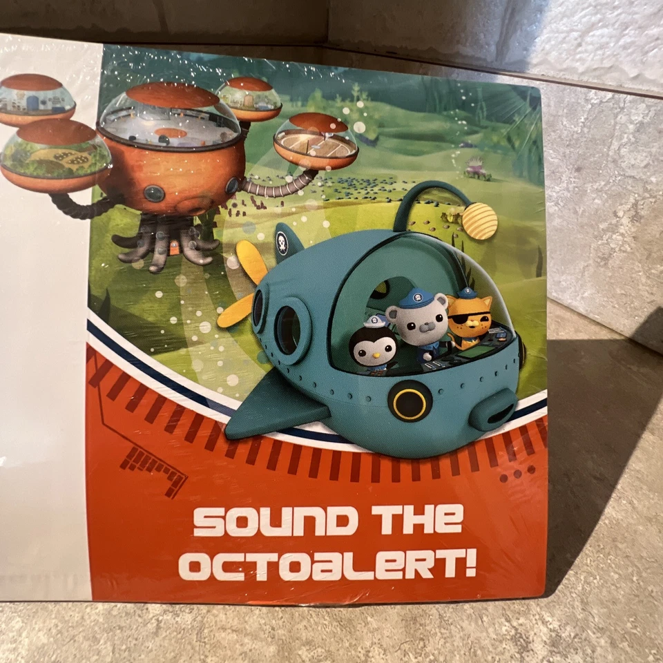 Octonauts Birthday Party Invitations + Cups 8 Each Birthday Express 2013 - Image 2 of 4