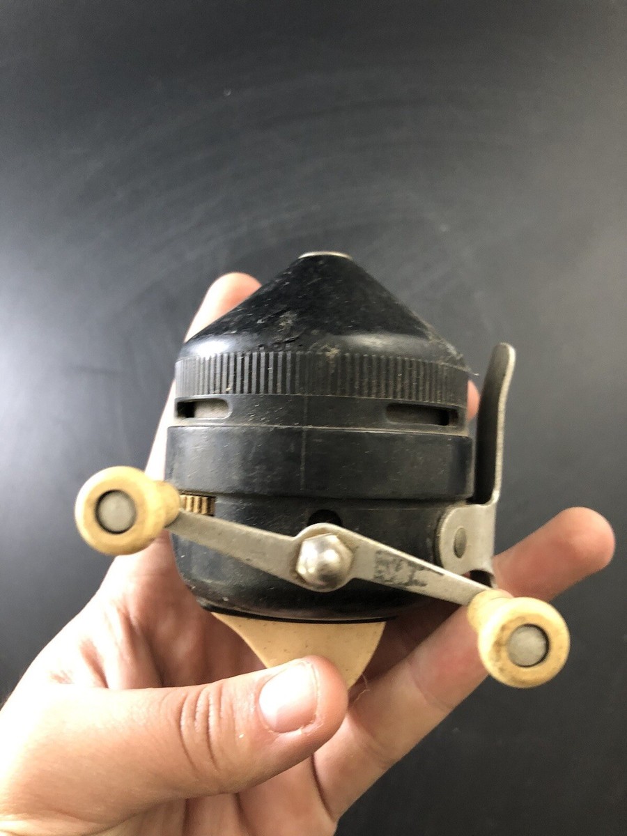 U4212 AR ZEBCO 202 FISHING REEL-Gs3 | eBay