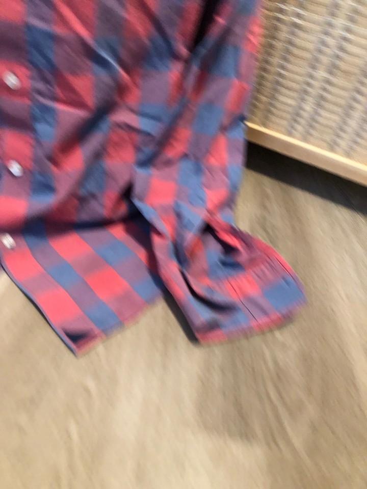 UNTUCKit Button Up Shirt Long Sleeve LS Large L Red and Blue Plaid H354 ...