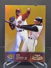 2001 TOPPS GOLD LABEL #64 CLASS 3 GOLD KEN GRIFFEY JR. REDS 155/299 HOF