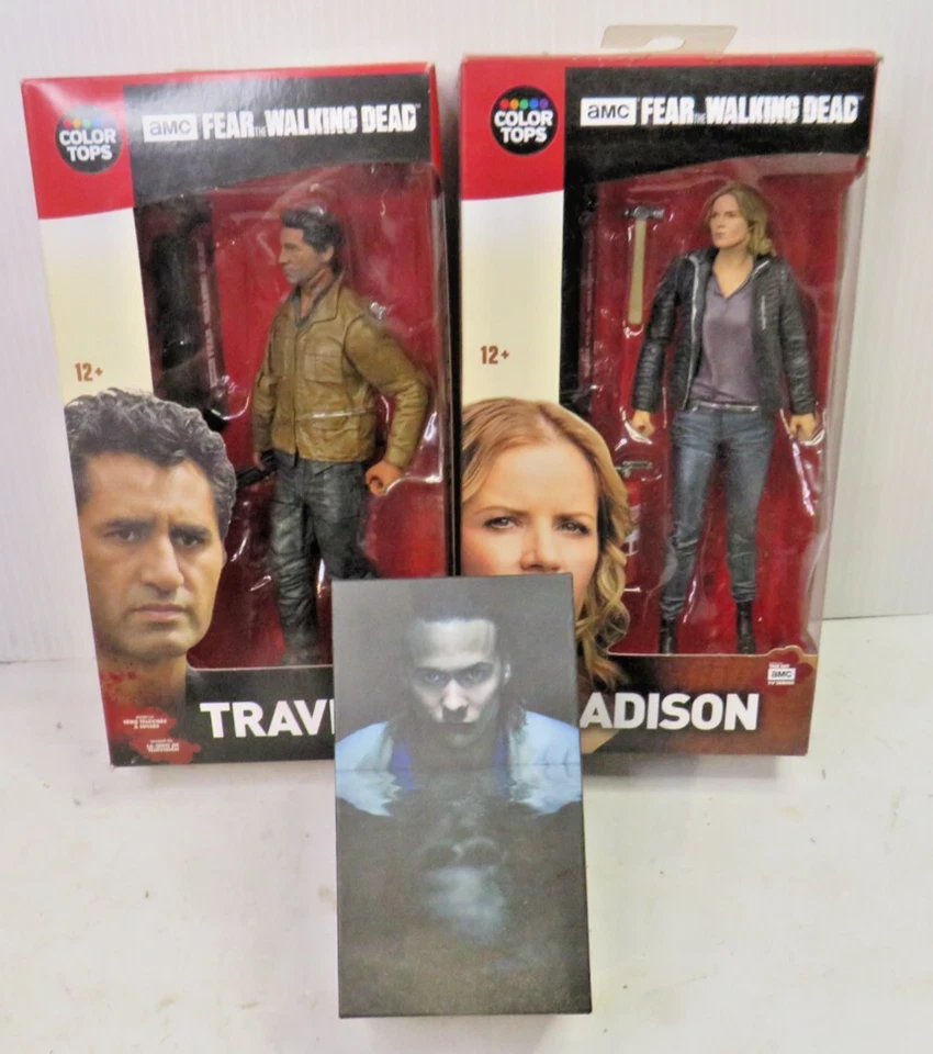 Juego de figuras de acción y cartas McFarlane Fear the Walking Dead Travis & Madison Foto 2 de 4