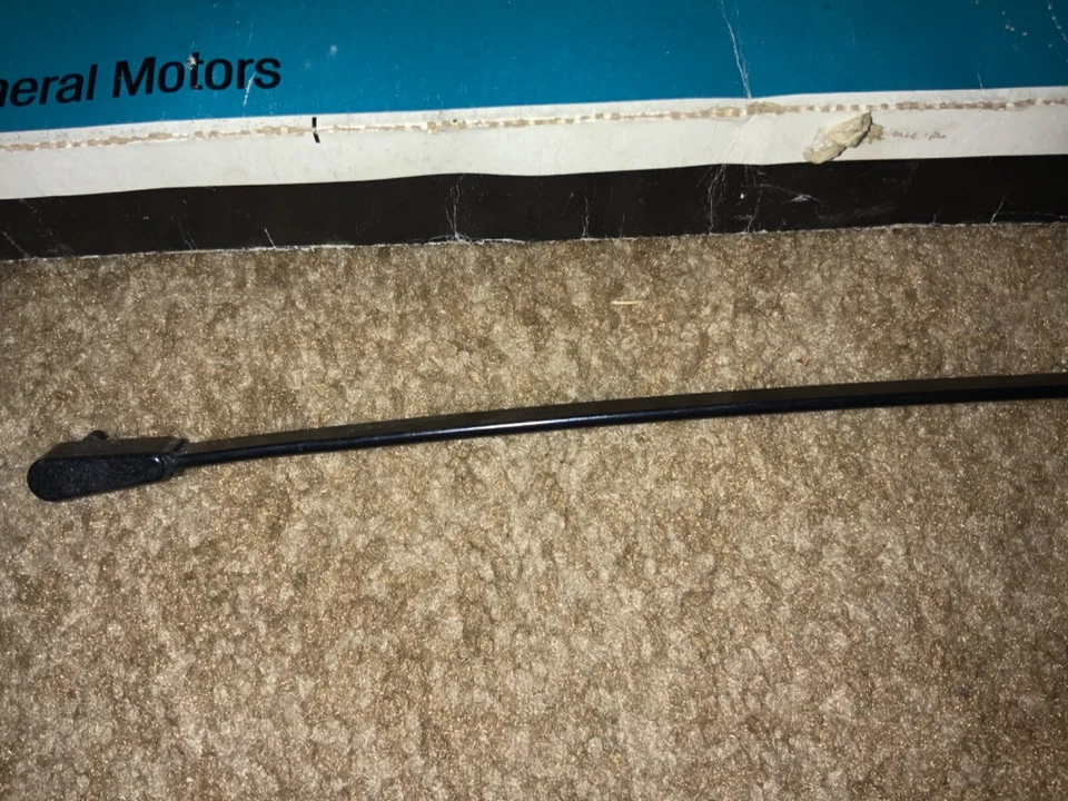 Brazo limpiaparabrisas delantero derecho NOS GM 20634664 Century Celebrity 6000 Cutlass Foto 4 de 4
