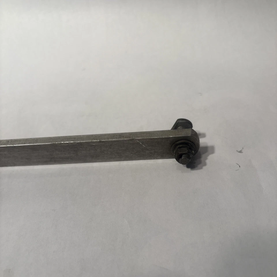 1976 YAMAHA IT400 REAR BRAKE TORQUE ARM BRACE IT400C IT 400 C 76 OEM - Image 4 of 4