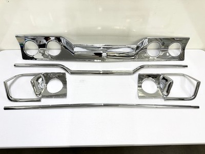 ORIGINAL] 1963 CHEVY IMPALA REAR TRUNK LID PANEL MOLDINGS TRIMS