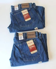 Wrangler Rugged Wear Denim/Medium Indigo Relaxed Fit Jeans 34X30 New with Tags