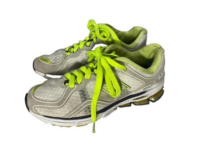 New Balance Womens 1770 Running Course Shoes in Grey/Green/White size 9