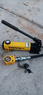 ENERPAC Single Acting Hydraulic Ram 10 ton Nominal Capacity RSM1000 with Pump
