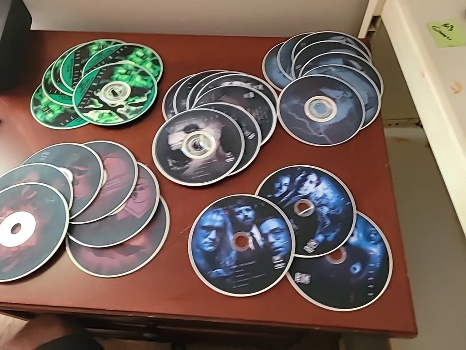 The X Files On DVD TV Series Seasons 1 - 5 (Disc Collection Only) *No Cases** - Image 4 of 4