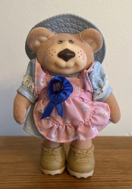 Vintage Furskins Hattie Bear WITH HAT Flocked Poseable 1980s 80s Xavier Roberts