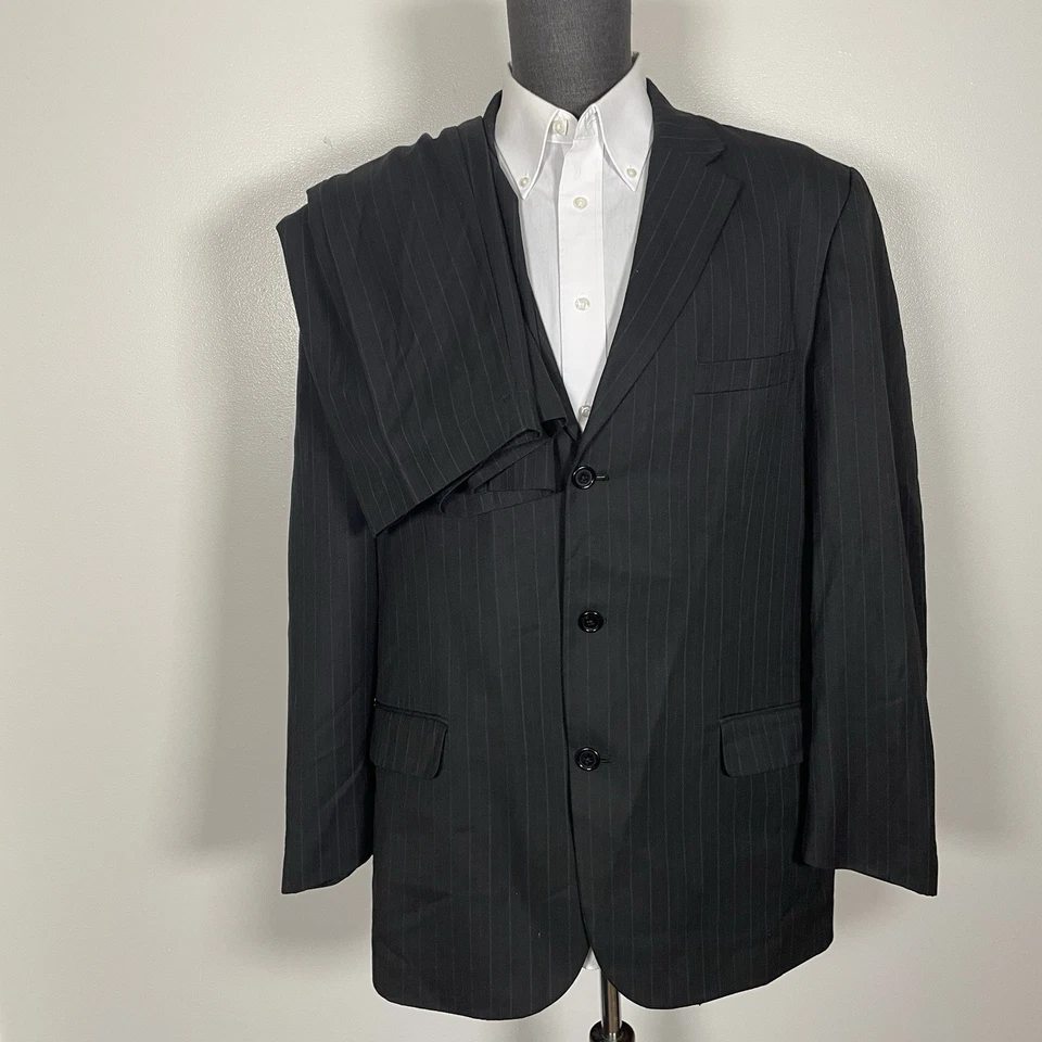 Traje Alfani 2 Piezas Hombre 46L 38x30 Negro Azul Rayas Poliéster Tres Botones Foto 2 de 4
