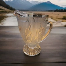VINTAGE JEANETTE GLASS CO. DEPRESSION GLASS PITCHER - Flowers - 9 INCHES TALL