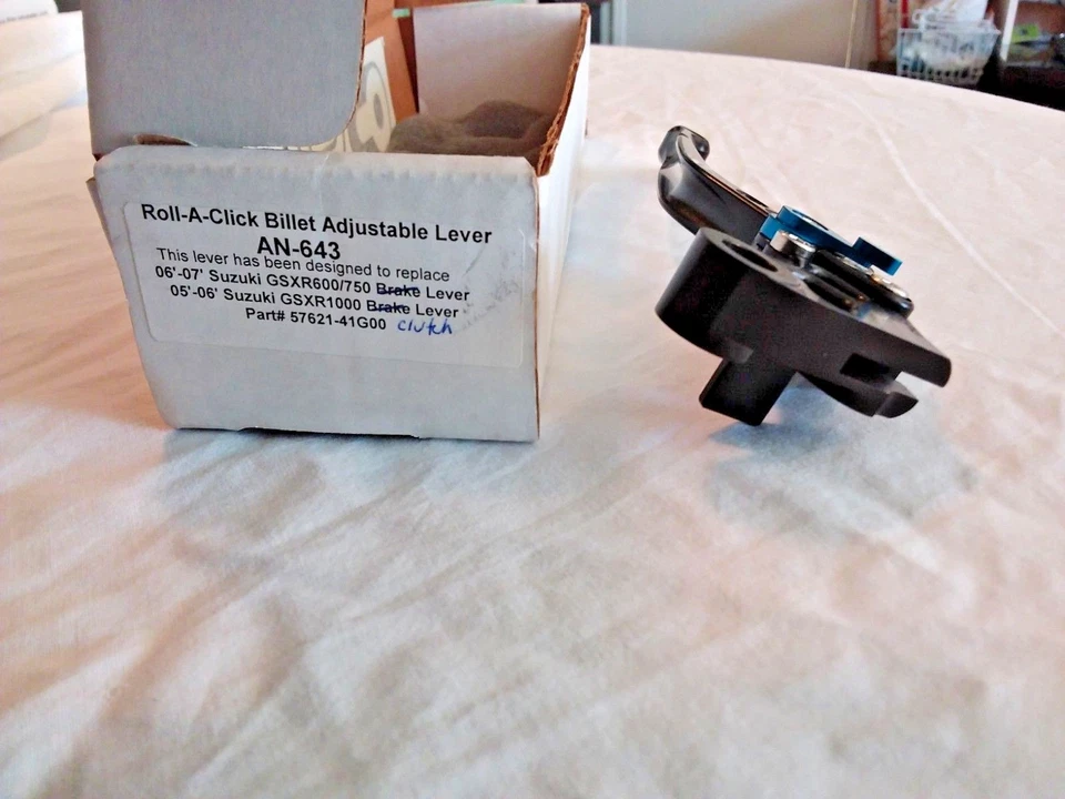 New CRG Roll-a-click Adjustable Clutch lever AN-643 Suzuki GSXR 600/750/1000 - Image 2 of 2
