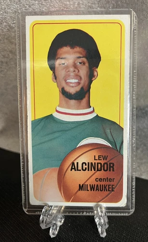 Lew Alcindor 1970-71 Topps Milwaukee Bucks Kareem Abdul-Jabbar Lakers HOF #75