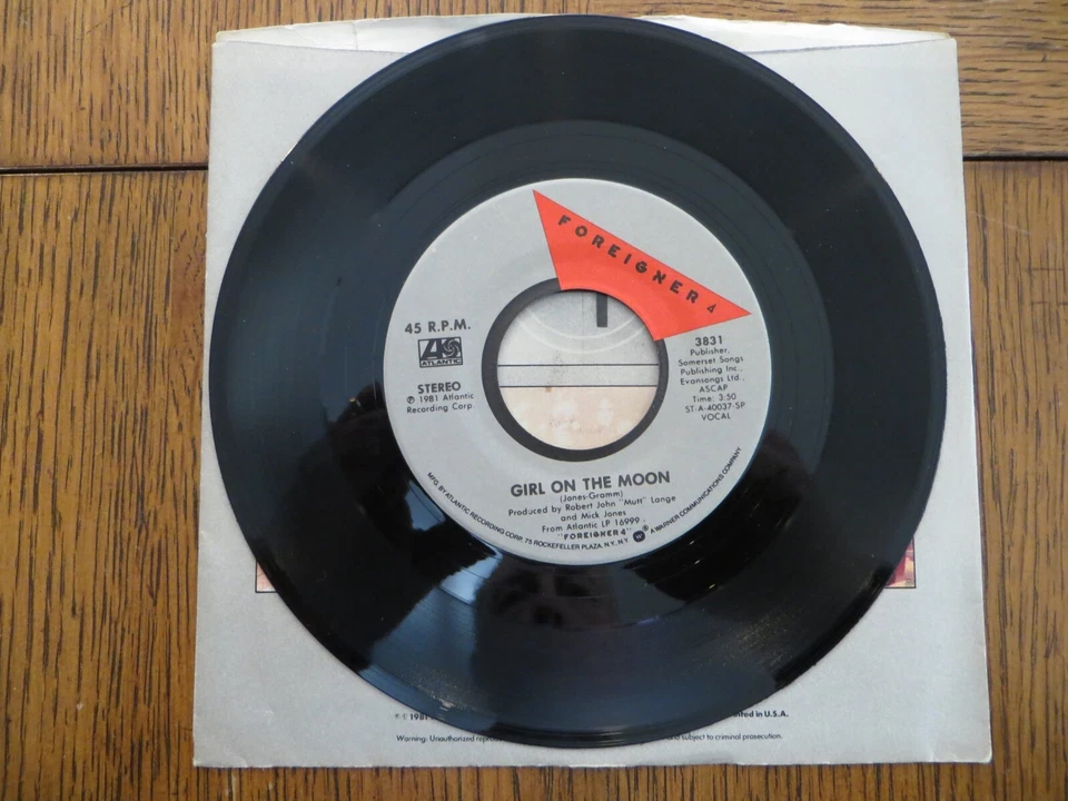 Foreigner – Urgent / Girl On The Moon - 1981 - Atlantic 3831 7" Single VG/VG - Image 4 of 4