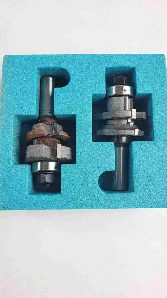 Juego de brocas de enrutador de carburo Makita de 1 5/8" vástago de 1/2" Foto 4 de 4