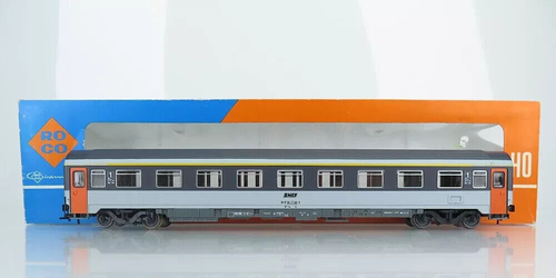 Voiture Corail Roco – Classe 1, état Proche Du Neuf, Occasion
