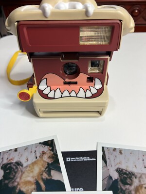 RARE Vintage TAZ Polaroid Camera - Tested & Working - Uses 600