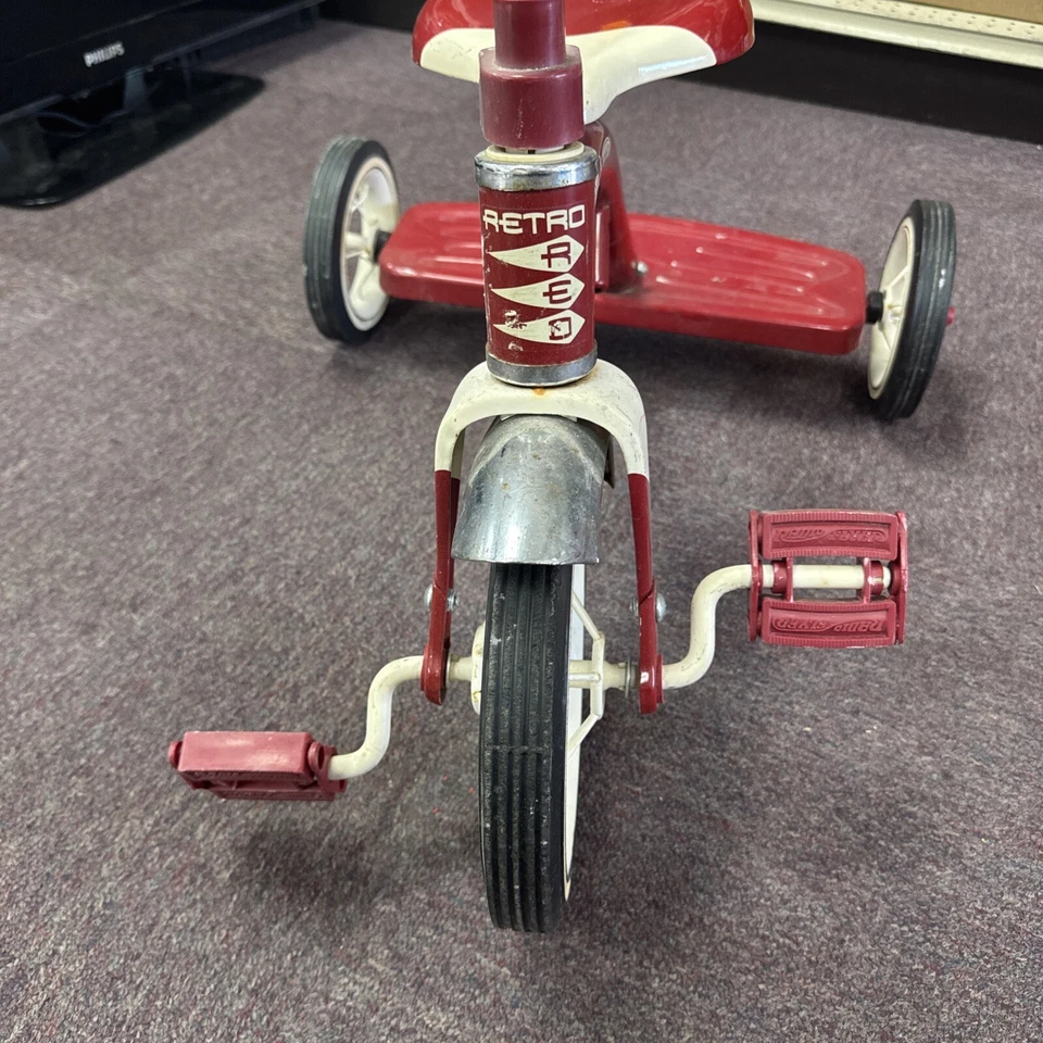 RADIO VOLANTE TRICICLO VINTAGE Modelo #34T Retro Rojo ENVÍO GRATUITO Foto 3 de 4