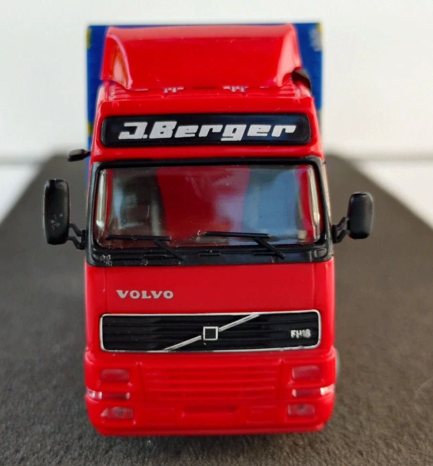 ALBEDO HO VOLVO FH GLOBETROTERRE Semi - Remorque BERGER 1:87 1/87 - Photo 4/4