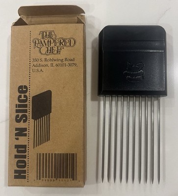 New Pampered Chef Hold N Slice #1101
