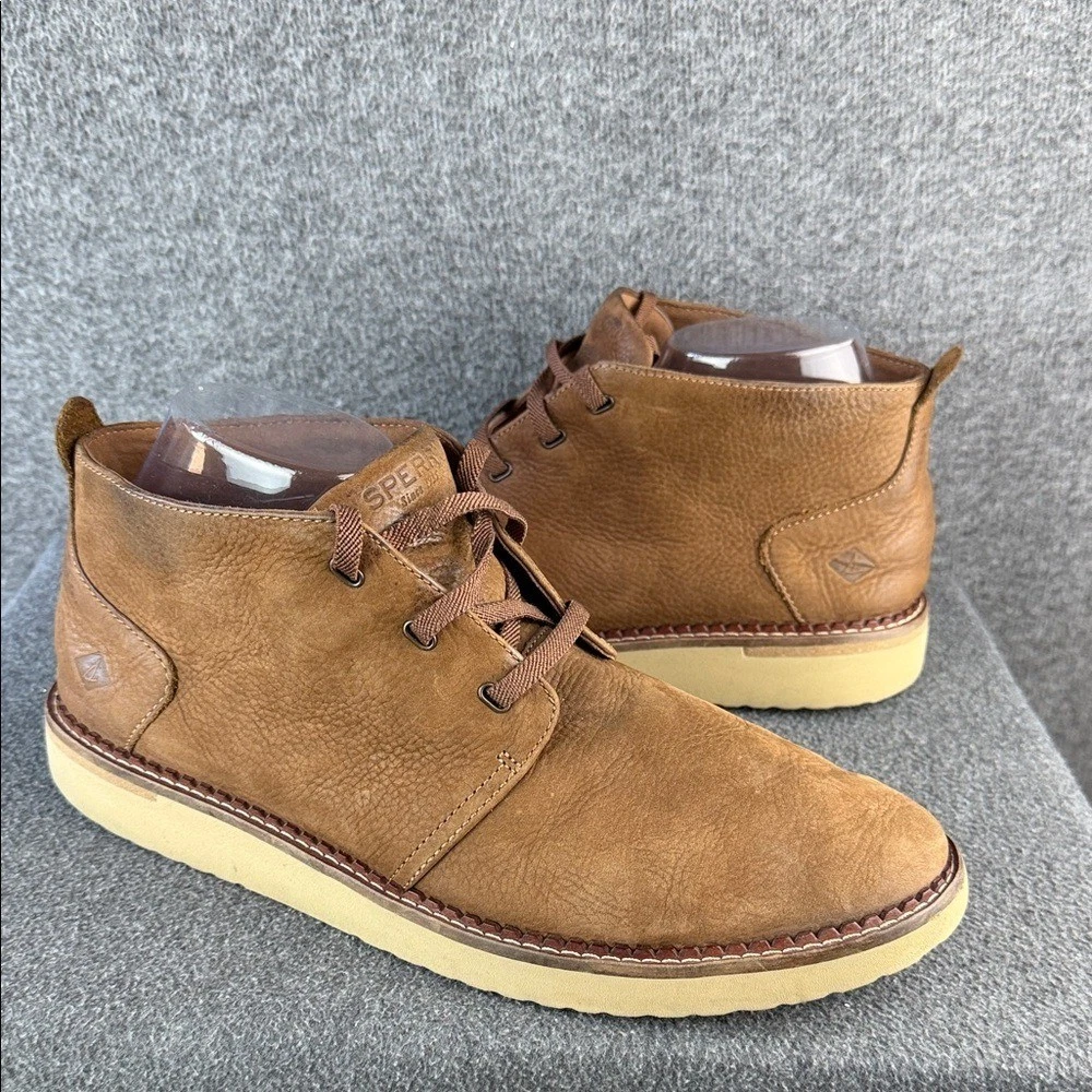 Suede Men display picture 1