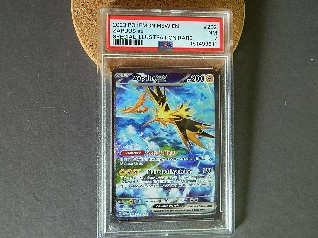 Pokemon Mew En-151 Special Illustration Rare #202 Zapdos EX 202