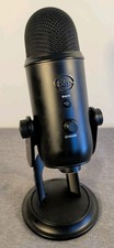 Logitech Creators Blue Yeti USB Microphone PC/MacOS - Blackout Edition Scratches
