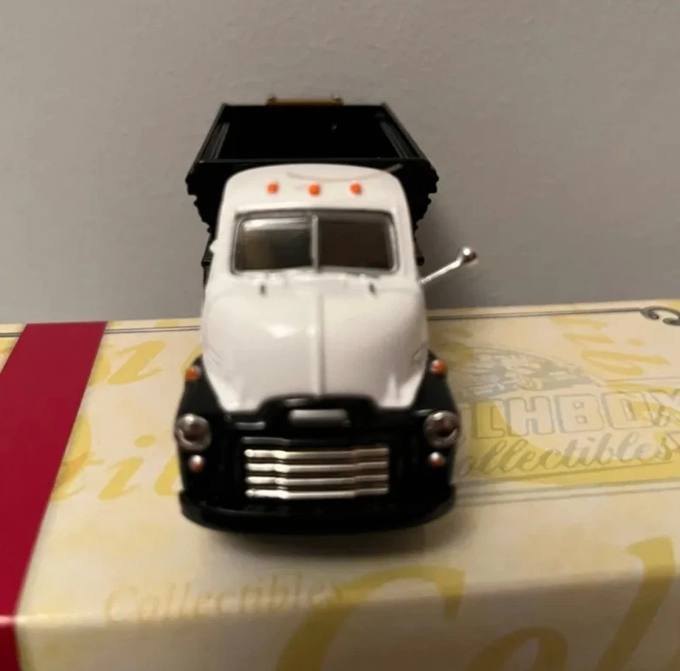 MATCHBOX 1948 US STEEL GMC Pioneers of Progress Collection YYM36836 - Image 4 of 4