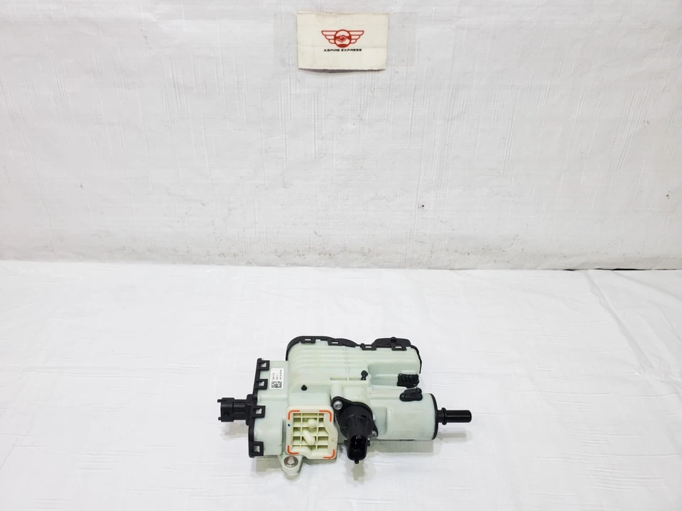 Chevrolet Cruze 2014 módulo de suministro de bomba de fluido OEM 1410X00001 Foto 2 de 4