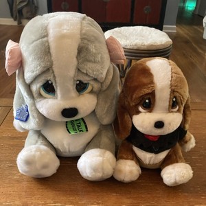 Applause /Sad Sam "Honey" Girl Basset Hound Gray White w/Pink Bows Tuxedo Brown