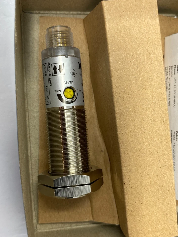 Sick VTF180-2N42412 Cylindrical Photoelectric Sensor 0.1A 30 VDC - Image 3 of 3