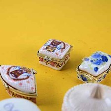 lotto di 5 scatoline in ceramica vintage