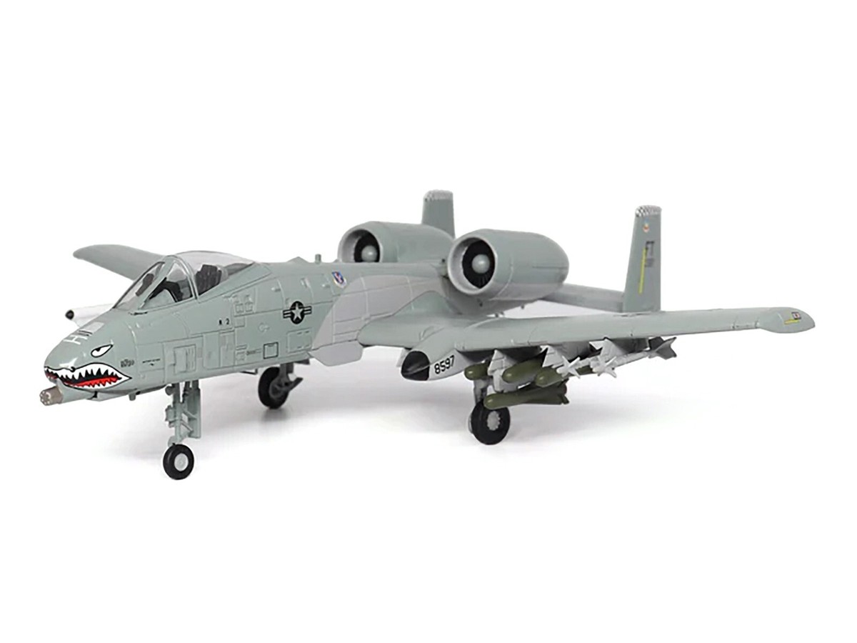 ミリタリー FAIRCHILD A-10 THUNDERBOLT II 1/72 Amazon.com: 1:72 Scale Model Fairchild Republic A-10