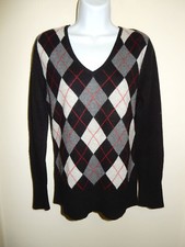 APT. 9 100 CASHMERE BLACK w/GRAY ARGYLE ON FRONT V-NECK LONG SLEEVES SWEATER M