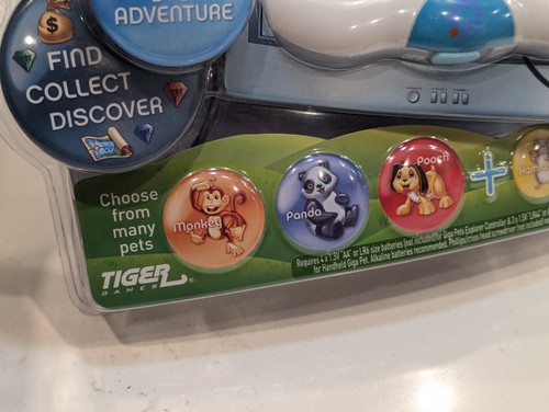Hasbro Giga Pets Explorer Sistema di Gioco TV Plug Play By Tiger NUOVO SIGILLATO - Foto 6 di 8