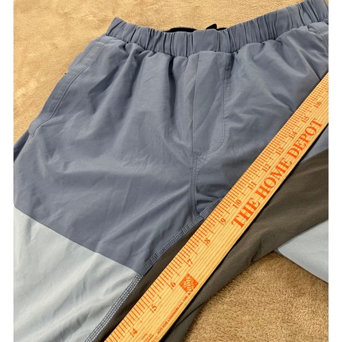 Lululemon mens shorts size M Athletic Training Lightweight Blue Gray Lined - Picture 7 of 12