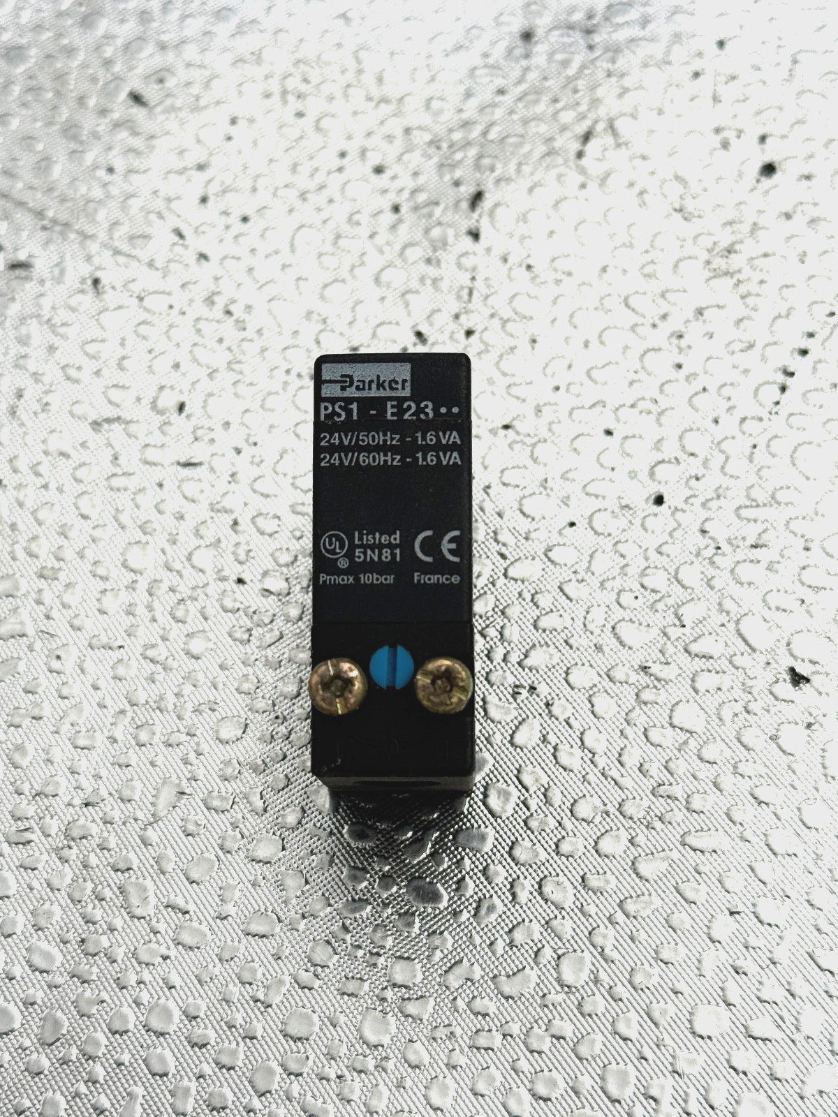 Parker PS1-E23 Safety Relay 24V 60Hz 1.6 VA Used Condition