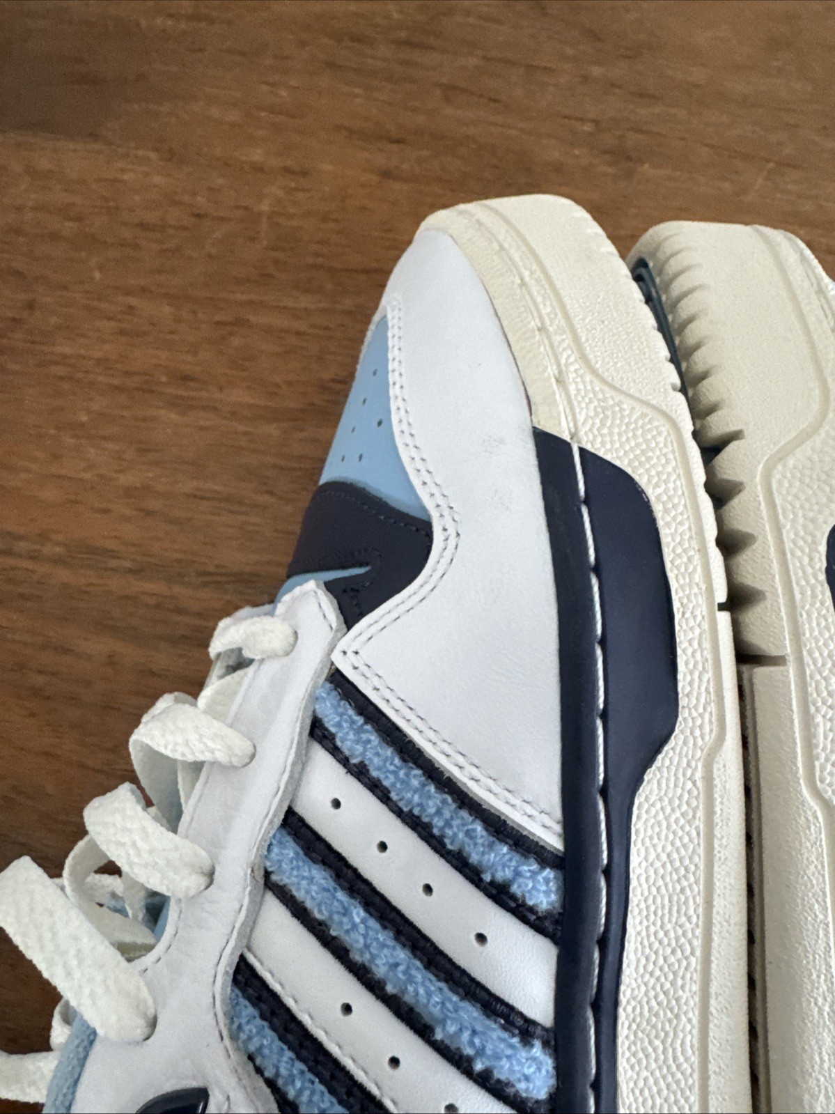 New ADIDAS Men's Size 6 Rivalry Low 86 FZ6334 Basketball Shoes White/Blue/Navy thumbnail 18