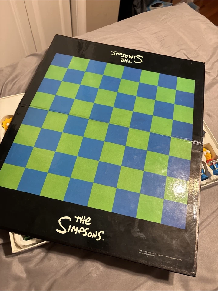 Vintage The Simpsons 3D Chess Set Board Game Damaged Box - Image 3 of 4