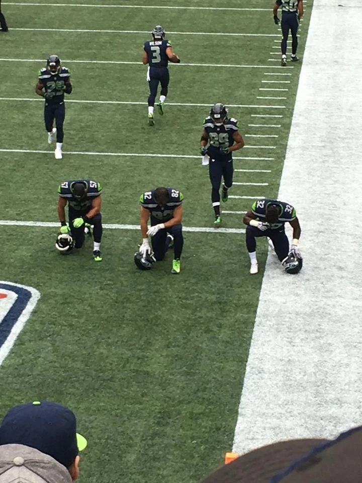 3 - Tickets Seattle SEAHAWKS VS Indianapolis Colts 12/14 Sec 145 Lower Level !!! - Image 4 of 4