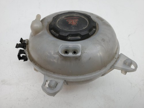 VW PASSAT GT TSI DSG B8 15-21 COOLANT EXPANSION TANK RESERVOUIR BOTTLE - Picture 3 of 8