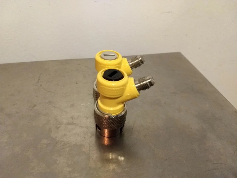 Lancer Pin Lock 1/4" MFL Gas/Liquid Disconnect Set For Beer Kegs-New