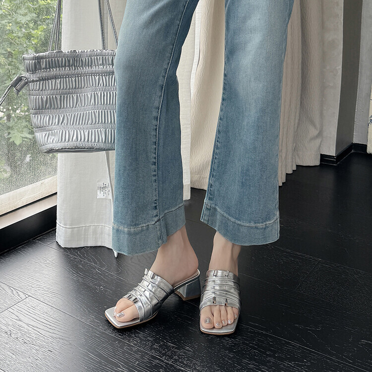 PANTOFOLA D’ORO Scarpe sandali donna chic pelle metallo lucido decorazione tacco a blocco