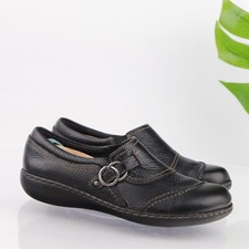 Clarks Women's Ashland Indigo Loafer Size 8 Black Leather Shootie Casual Shoe