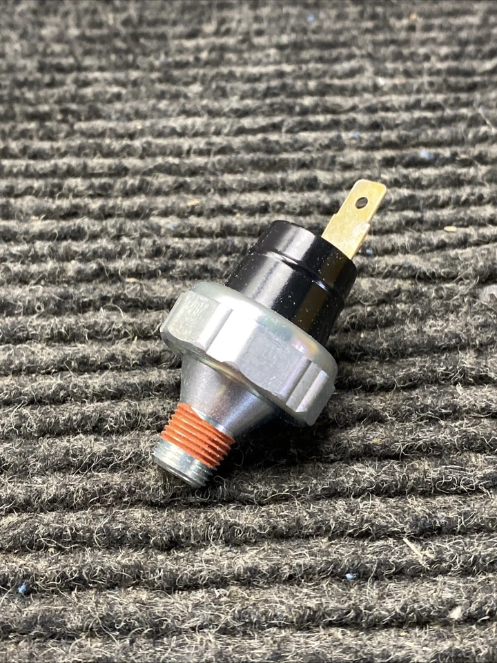 Interruptor de presión de aceite de motor ACDelco Professional C8020 terminal de cuchilla GM 19106700 Foto 3 de 4