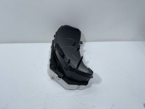 Lexus CT 200H 2015 Petrol / electricity speedometer instrument cluster LIQ4503 - Picture 3 of 11