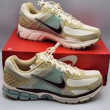 Nike Zoom Vomero 5 SE Mens US 10.5 Shoes Team Gold Brown Seafoam IB2987-700