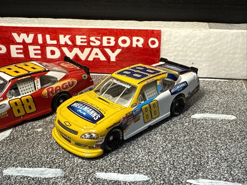 Lote de 3 2011 Aric Almirola #88 1:64 NASCAR Nationwide Series Diecast Sueltos Foto 2 de 4