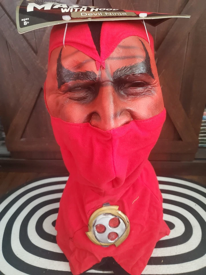 Mario Chiodo Studios 2005 Red Devil Ninja Halloween Hood Mask Warrior New Adult - Image 2 of 4